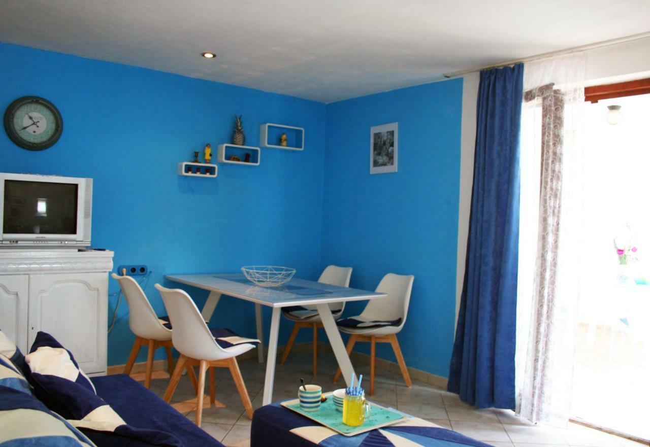 Apartment Azriel Vir Exterior foto